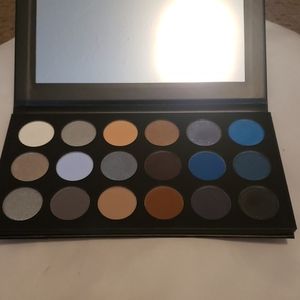 Morphe - Blue Ya Away Artistry Pallet